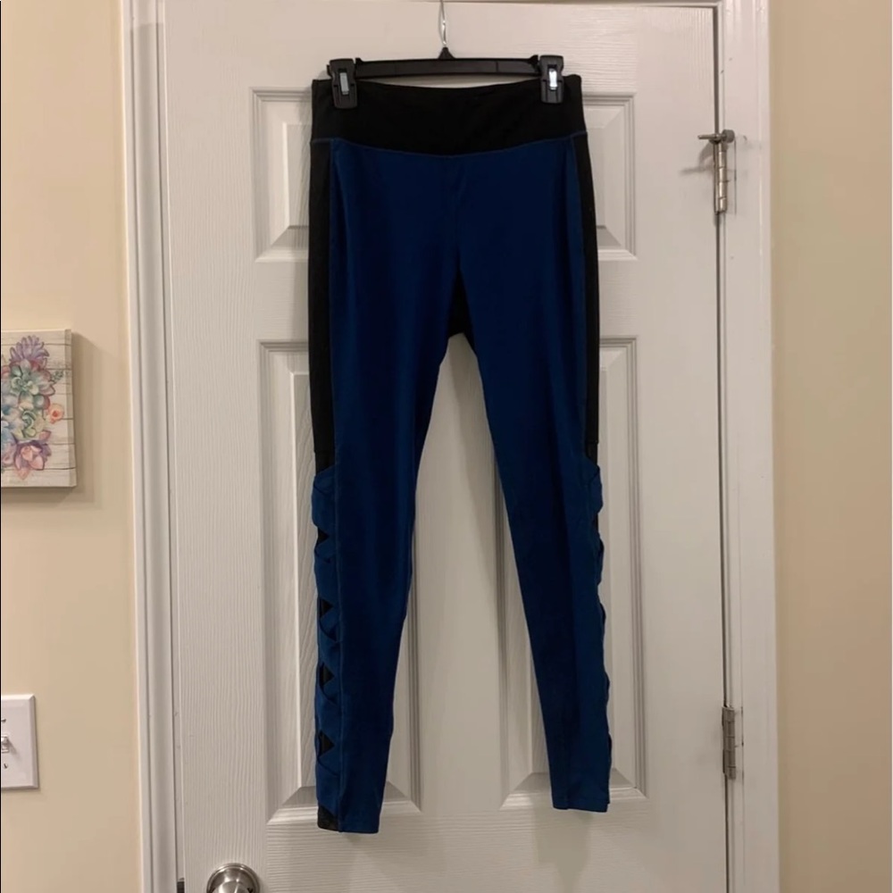 Jessica Simpson the warmup leggings sz L